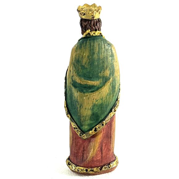 Victoria’s Garden 6 Piece Nativity Scene Small Resin Christmas Nativity - Picture 6 of 14